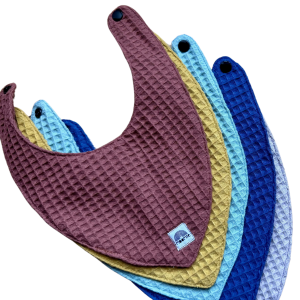 Bavoir bandana nid d’abeille (5 couleurs) – Moomie