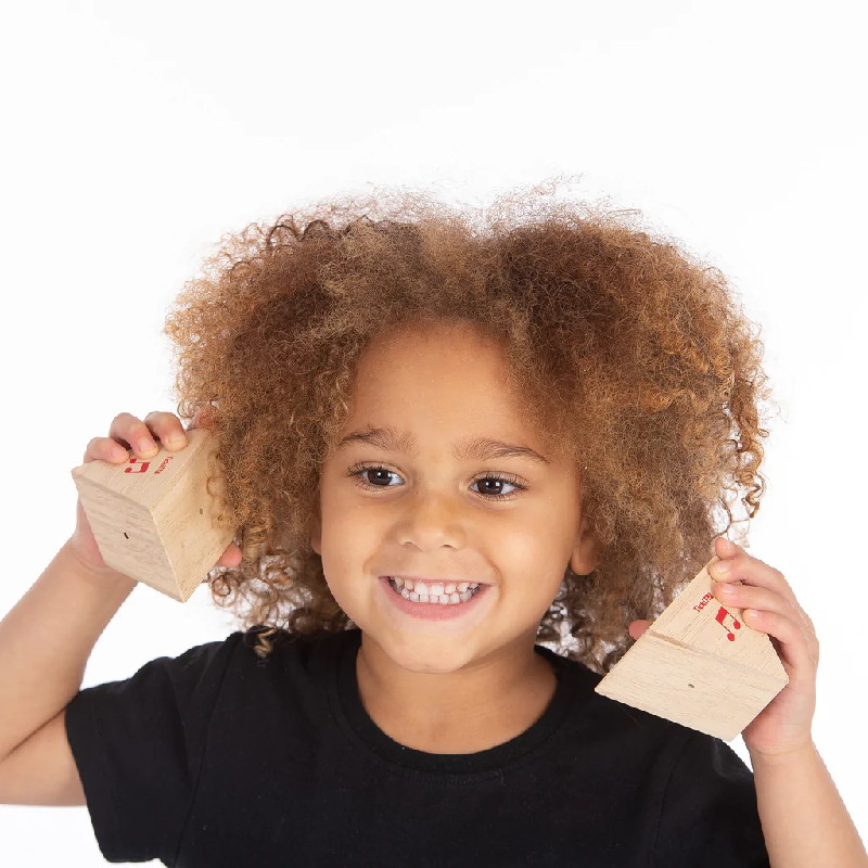 Jeu sonore de 12 prismes en bois – Tickit – Image 3