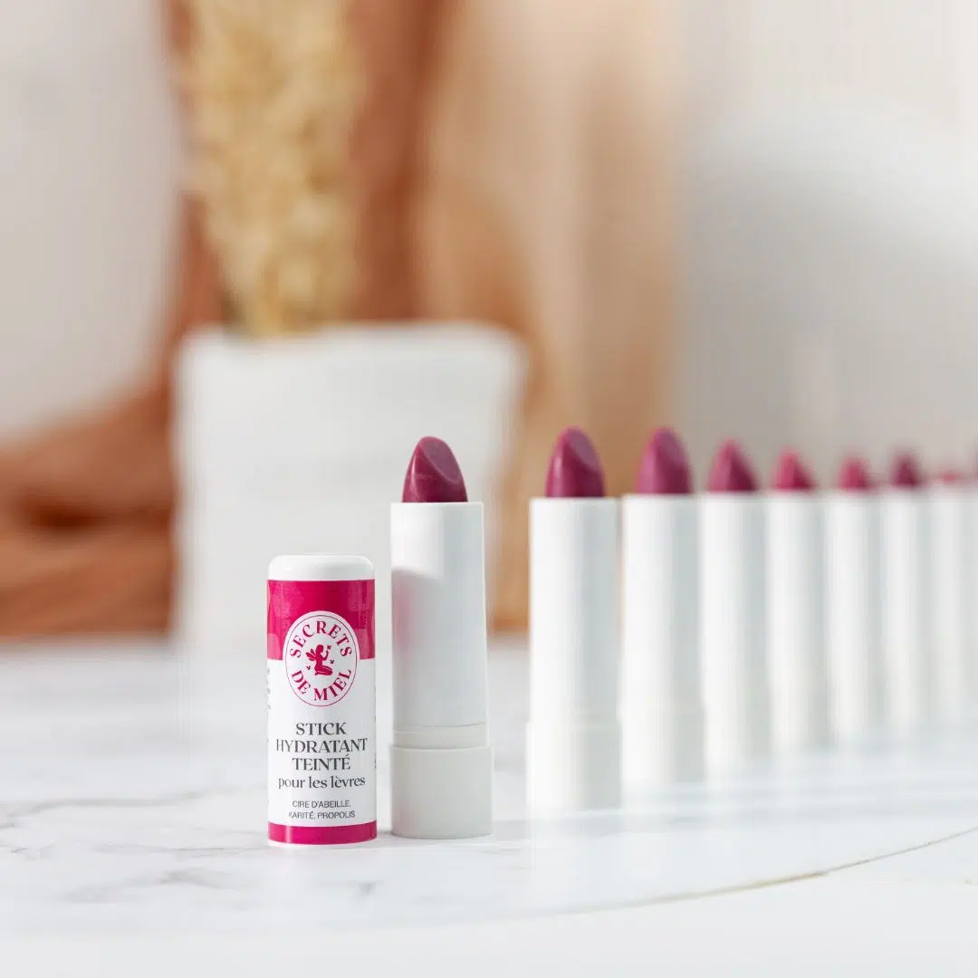 Stick Hydratant Teinté pour les lèvres – Image 2